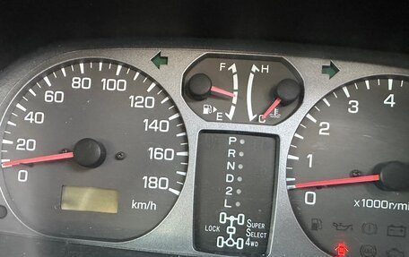 Mitsubishi Pajero iO, 1998 год, 460 000 рублей, 9 фотография