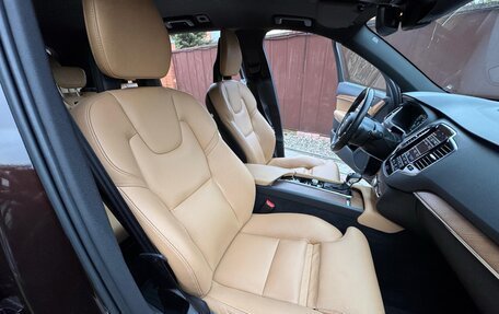 Volvo XC90 II рестайлинг, 2017 год, 3 700 000 рублей, 28 фотография