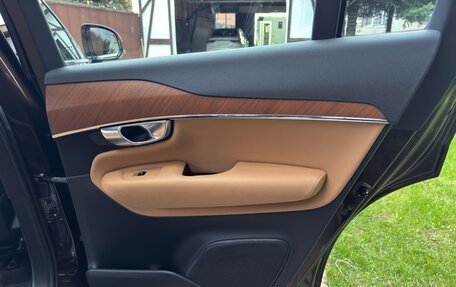 Volvo XC90 II рестайлинг, 2017 год, 3 700 000 рублей, 25 фотография