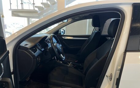 Skoda Octavia, 2017 год, 1 870 000 рублей, 16 фотография