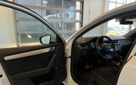 Skoda Octavia, 2017 год, 1 870 000 рублей, 20 фотография