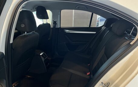 Skoda Octavia, 2017 год, 1 870 000 рублей, 23 фотография