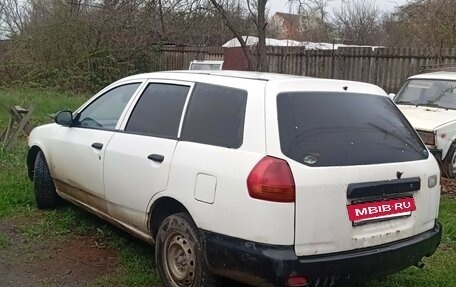 Nissan AD II, 2004 год, 290 000 рублей, 3 фотография