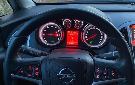 Opel Astra J, 2014 год, 830 000 рублей, 22 фотография