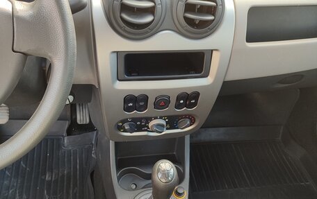 Renault Logan I, 2010 год, 399 000 рублей, 29 фотография