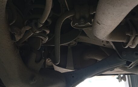 Toyota Avensis III рестайлинг, 2005 год, 600 000 рублей, 5 фотография