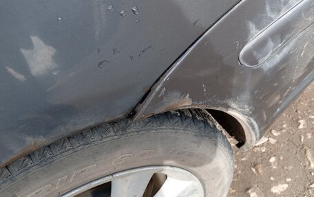 Toyota Avensis III рестайлинг, 2005 год, 600 000 рублей, 12 фотография