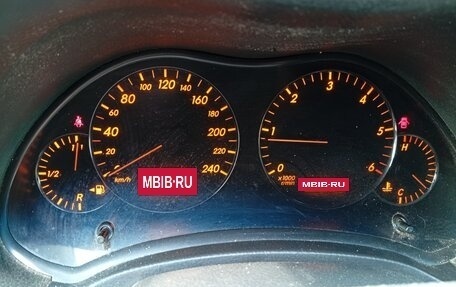 Toyota Avensis III рестайлинг, 2005 год, 600 000 рублей, 17 фотография