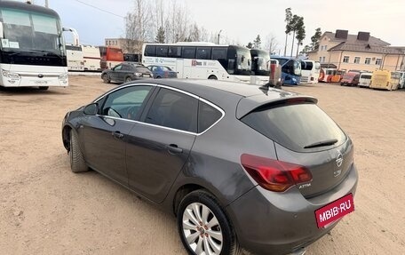 Opel Astra J, 2011 год, 555 000 рублей, 6 фотография