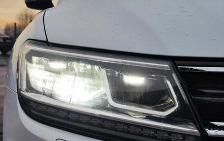 Volkswagen Tiguan II, 2019 год, 2 099 000 рублей, 16 фотография