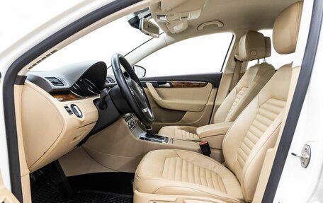 Volkswagen Passat B7, 2012 год, 1 208 000 рублей, 28 фотография