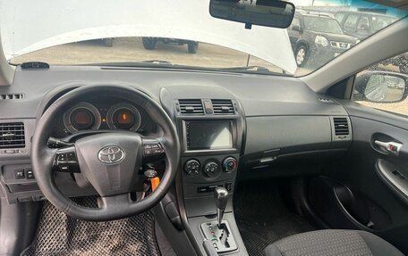 Toyota Corolla, 2013 год, 1 090 000 рублей, 5 фотография