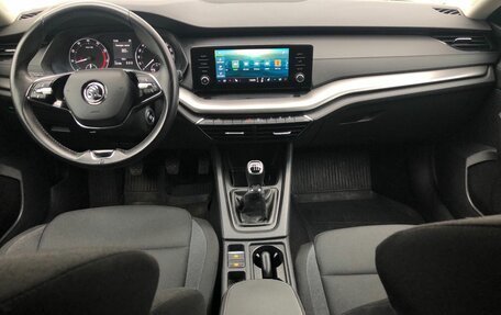 Skoda Octavia IV, 2020 год, 1 970 000 рублей, 12 фотография