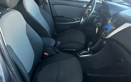 Hyundai Solaris II рестайлинг, 2011 год, 780 000 рублей, 15 фотография