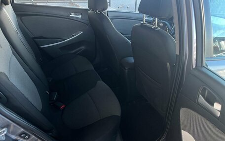 Hyundai Solaris II рестайлинг, 2011 год, 780 000 рублей, 17 фотография