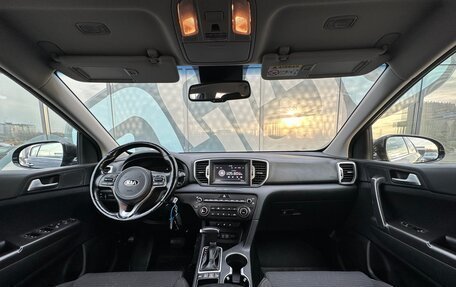 KIA Sportage IV рестайлинг, 2018 год, 2 155 000 рублей, 2 фотография