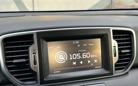 KIA Sportage IV рестайлинг, 2018 год, 2 155 000 рублей, 18 фотография