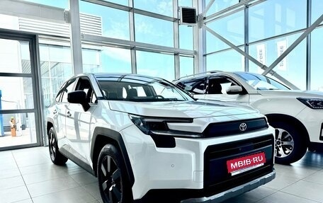 Toyota RAV4, 2025 год, 5 300 000 рублей, 1 фотография