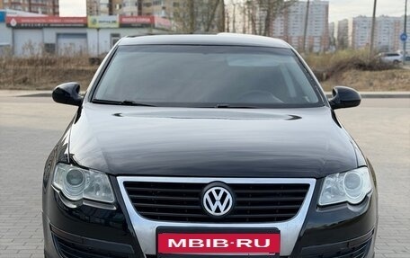 Volkswagen Passat B6, 2010 год, 645 000 рублей, 3 фотография