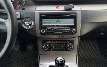 Volkswagen Passat B6, 2010 год, 645 000 рублей, 35 фотография