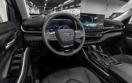 Toyota Highlander, 2025 год, 5 600 000 рублей, 7 фотография