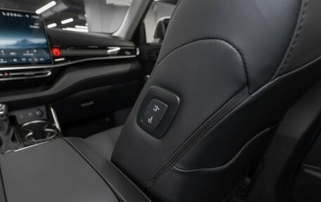 Toyota Highlander, 2025 год, 5 600 000 рублей, 16 фотография