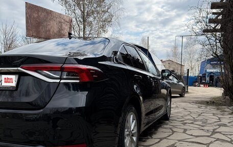 Toyota Corolla, 2019 год, 1 900 000 рублей, 3 фотография