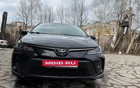 Toyota Corolla, 2019 год, 1 900 000 рублей, 8 фотография