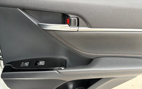 Toyota Camry, 2020 год, 2 850 000 рублей, 28 фотография