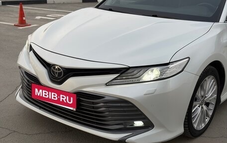 Toyota Camry, 2020 год, 2 850 000 рублей, 14 фотография