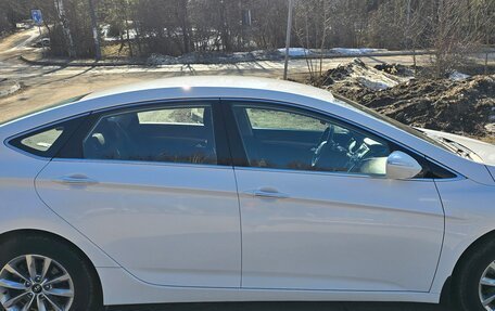 Hyundai i40 I рестайлинг, 2015 год, 1 000 000 рублей, 13 фотография