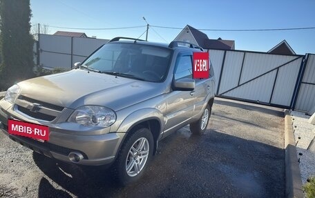 Chevrolet Niva I рестайлинг, 2011 год, 619 000 рублей, 5 фотография