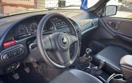 Chevrolet Niva I рестайлинг, 2011 год, 619 000 рублей, 7 фотография