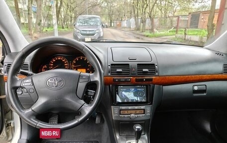 Toyota Avensis III рестайлинг, 2008 год, 895 000 рублей, 8 фотография