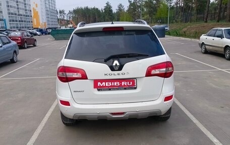 Renault Koleos I рестайлинг 2, 2011 год, 800 000 рублей, 3 фотография