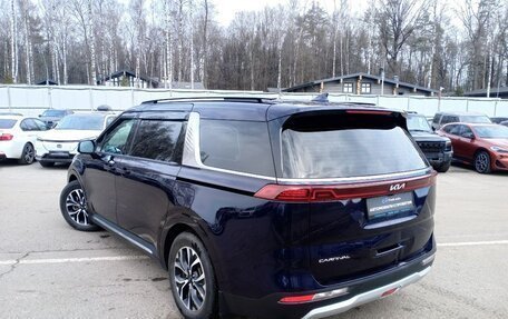 KIA Carnival, 2022 год, 4 199 000 рублей, 5 фотография