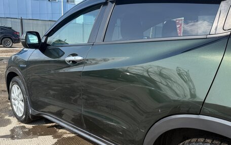 Honda Vezel, 2016 год, 1 470 000 рублей, 6 фотография