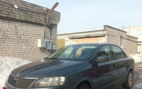 Skoda Rapid I, 2015 год, 975 000 рублей, 2 фотография