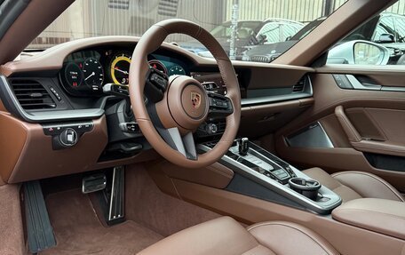 Porsche 911, 2024 год, 25 000 000 рублей, 5 фотография