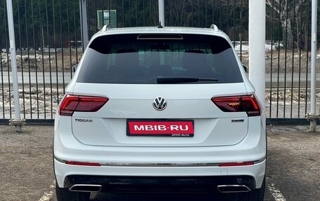 Volkswagen Tiguan II, 2018 год, 2 669 000 рублей, 5 фотография