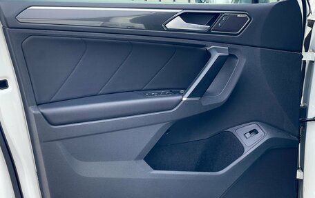 Volkswagen Tiguan II, 2018 год, 2 669 000 рублей, 16 фотография