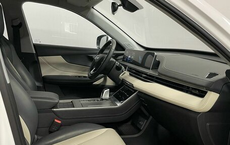 Chery Tiggo 4 I рестайлинг, 2024 год, 1 990 000 рублей, 9 фотография