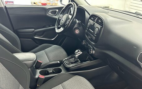 KIA Soul III, 2019 год, 1 850 000 рублей, 9 фотография