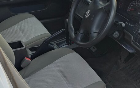 Nissan Expert, 2004 год, 285 000 рублей, 6 фотография