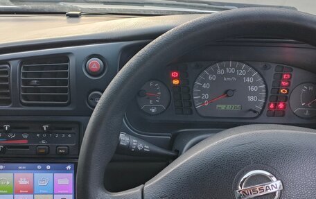 Nissan Expert, 2004 год, 285 000 рублей, 7 фотография