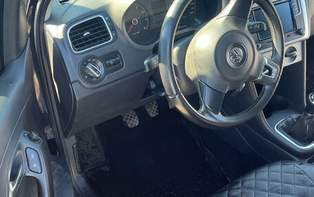 Volkswagen Polo VI (EU Market), 2013 год, 650 000 рублей, 4 фотография