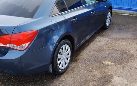 Chevrolet Cruze II, 2011 год, 638 000 рублей, 8 фотография