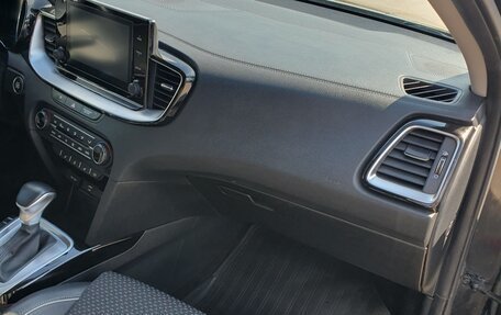 KIA cee'd III, 2020 год, 1 500 000 рублей, 18 фотография