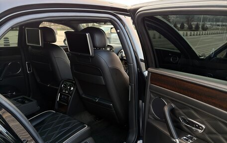 Bentley Flying Spur II, 2013 год, 4 850 000 рублей, 13 фотография