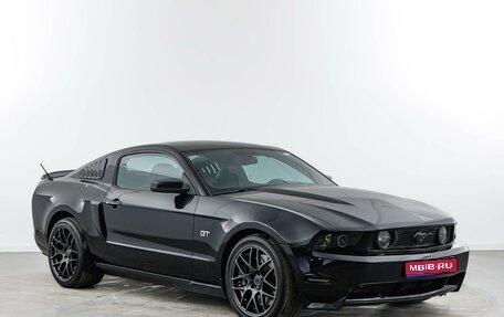 Ford Mustang VI рестайлинг, 2009 год, 2 827 077 рублей, 1 фотография